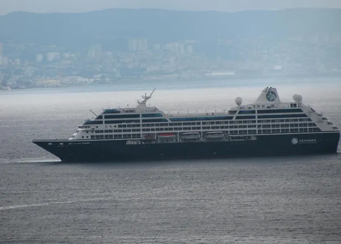 瓦伦蒂娜公寓 公寓 奥帕提亚